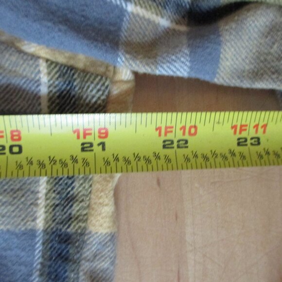New Duluth Trading Co Flannel top womens medium - Picture 5 of 7